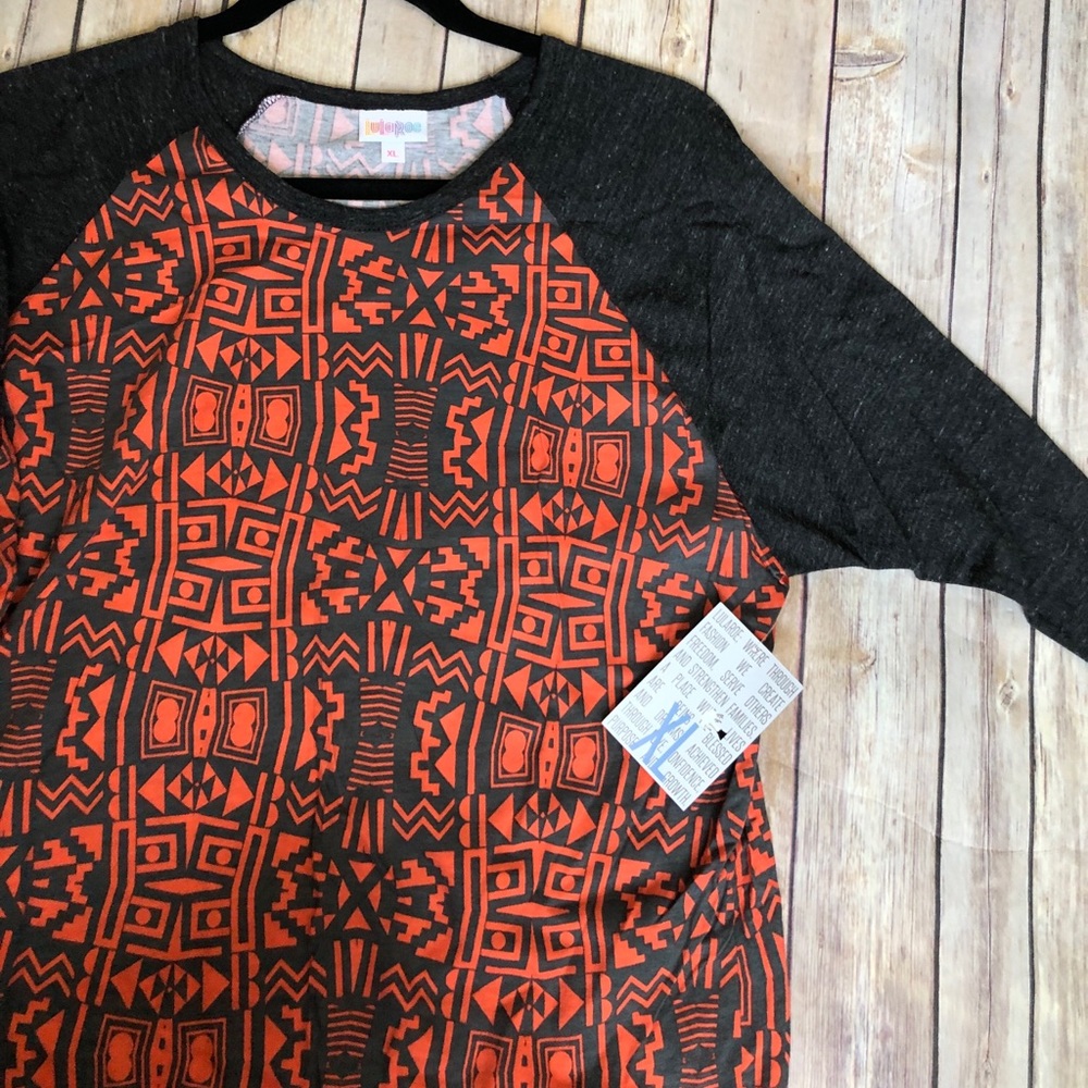 LULAROE || RANDY SHIRT